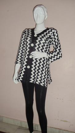 Manufacturers Exporters and Wholesale Suppliers of Black Girlish Top Delhi Delhi